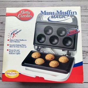 🌟Host Pick!🌟BETTY CROCKER Mini Muffin Magic